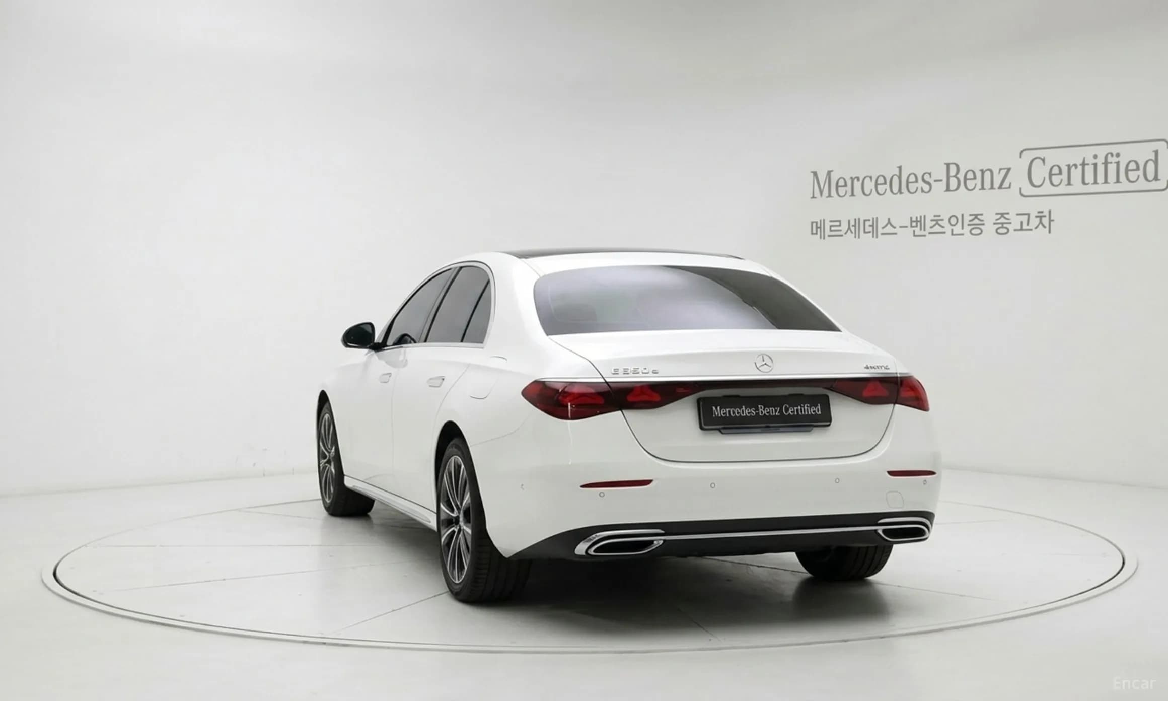 E-Class W214