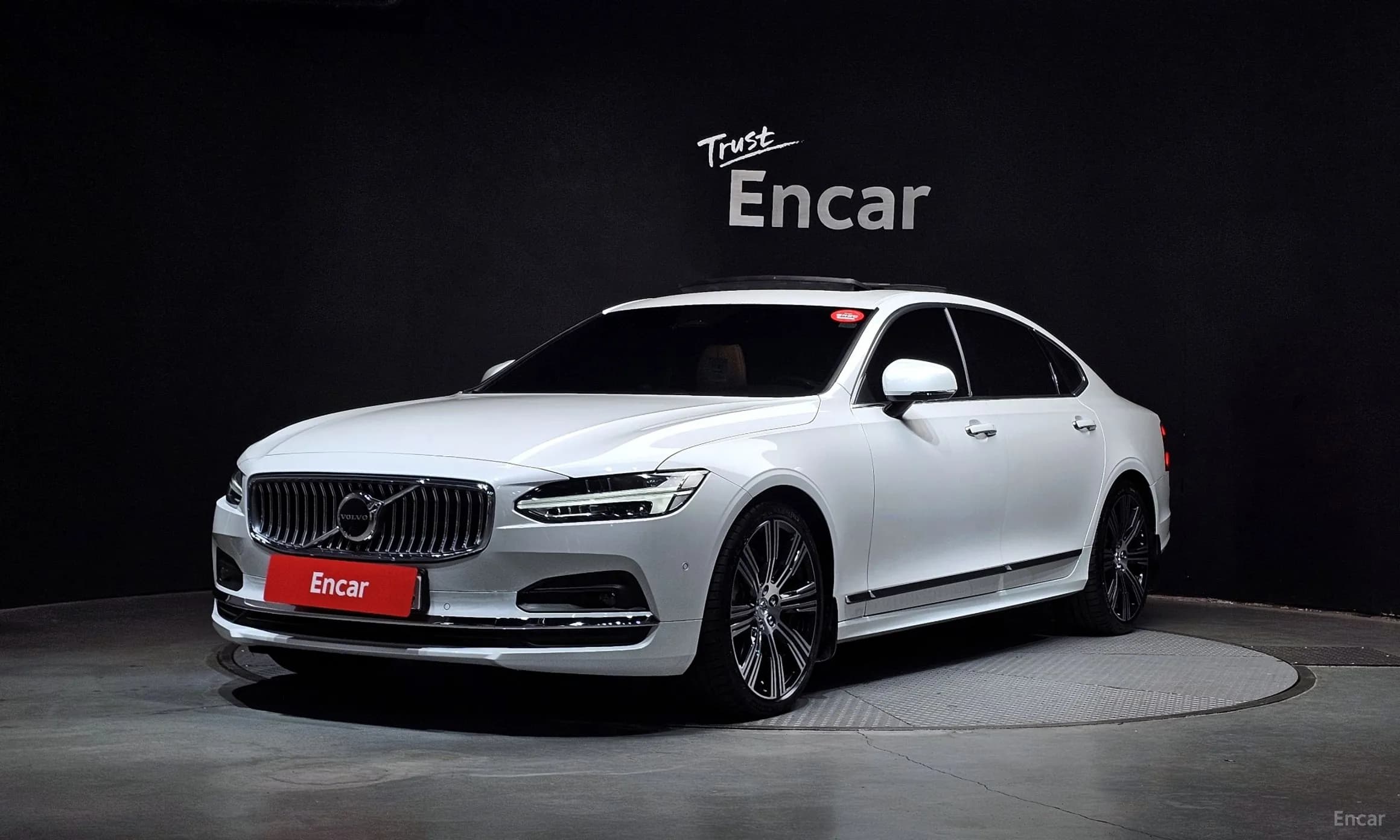 S90