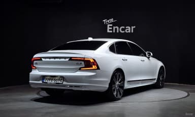 S90