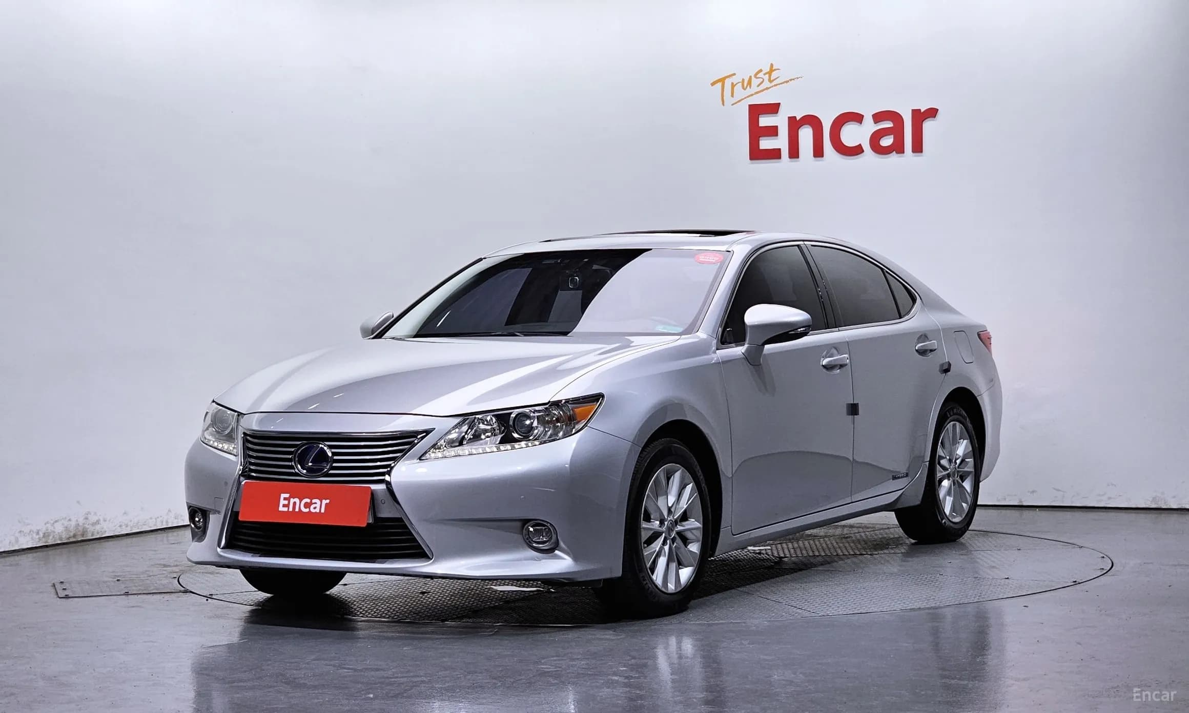 New ES300h