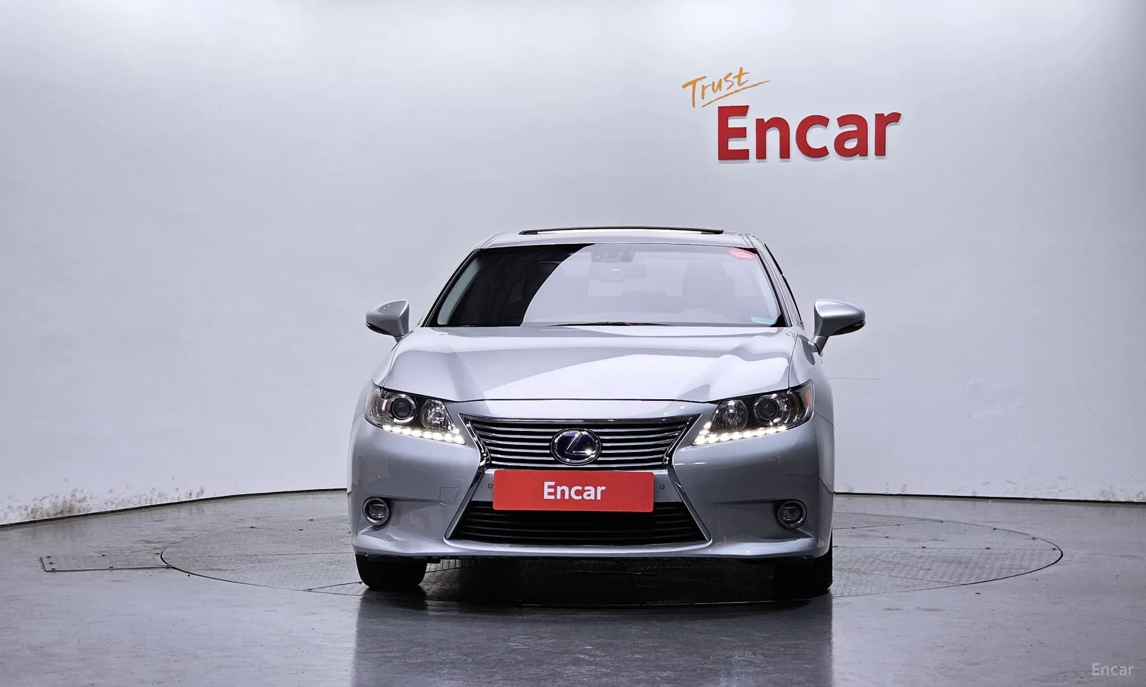 New ES300h