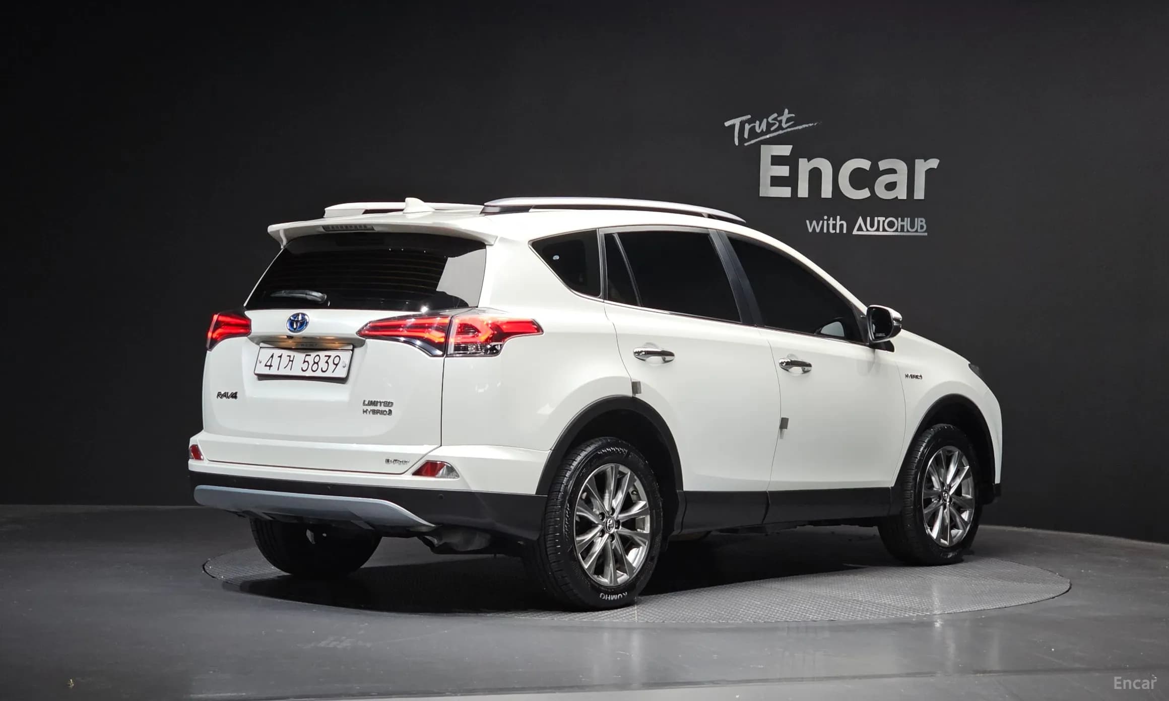 RAV4