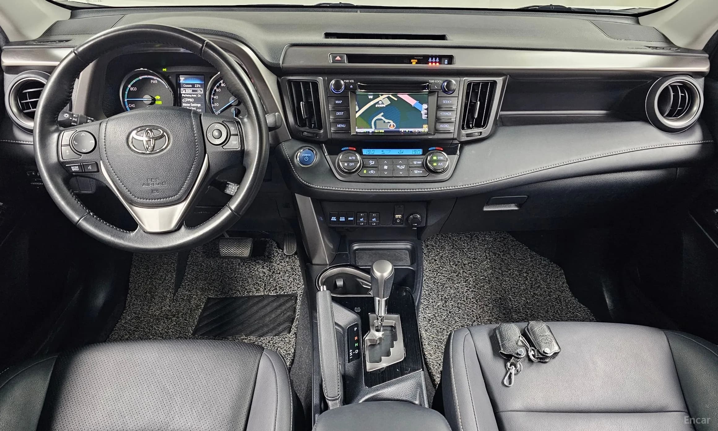 RAV4