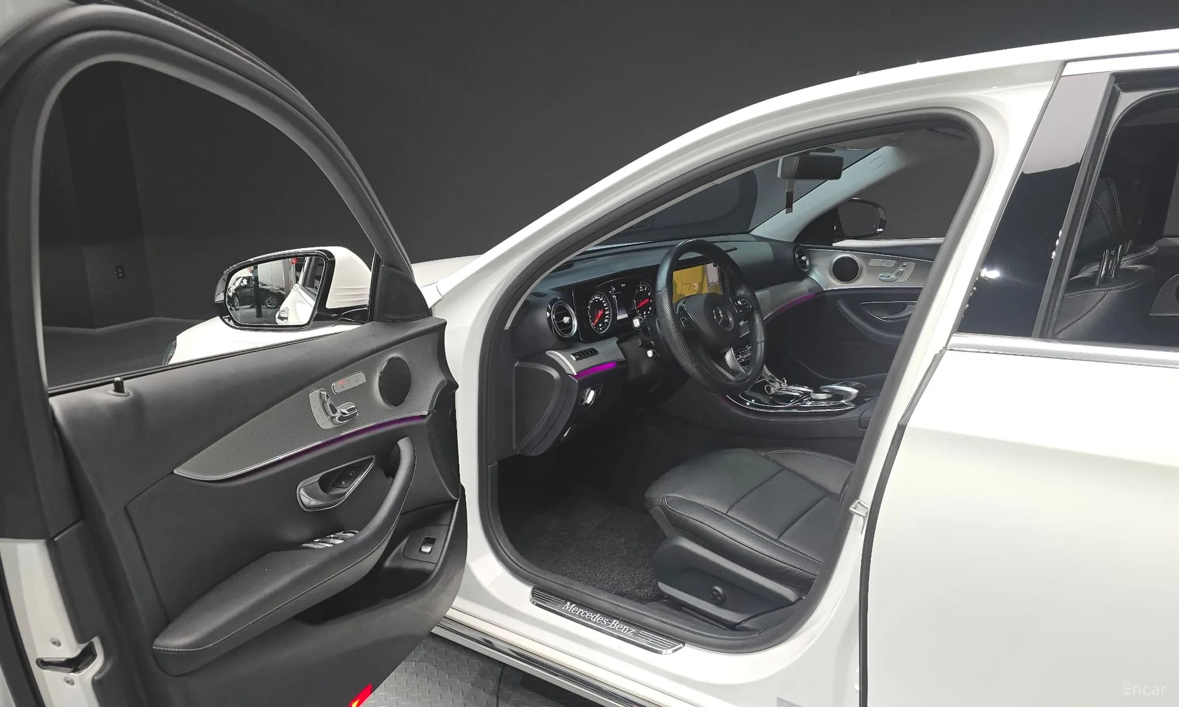 E-Class W213