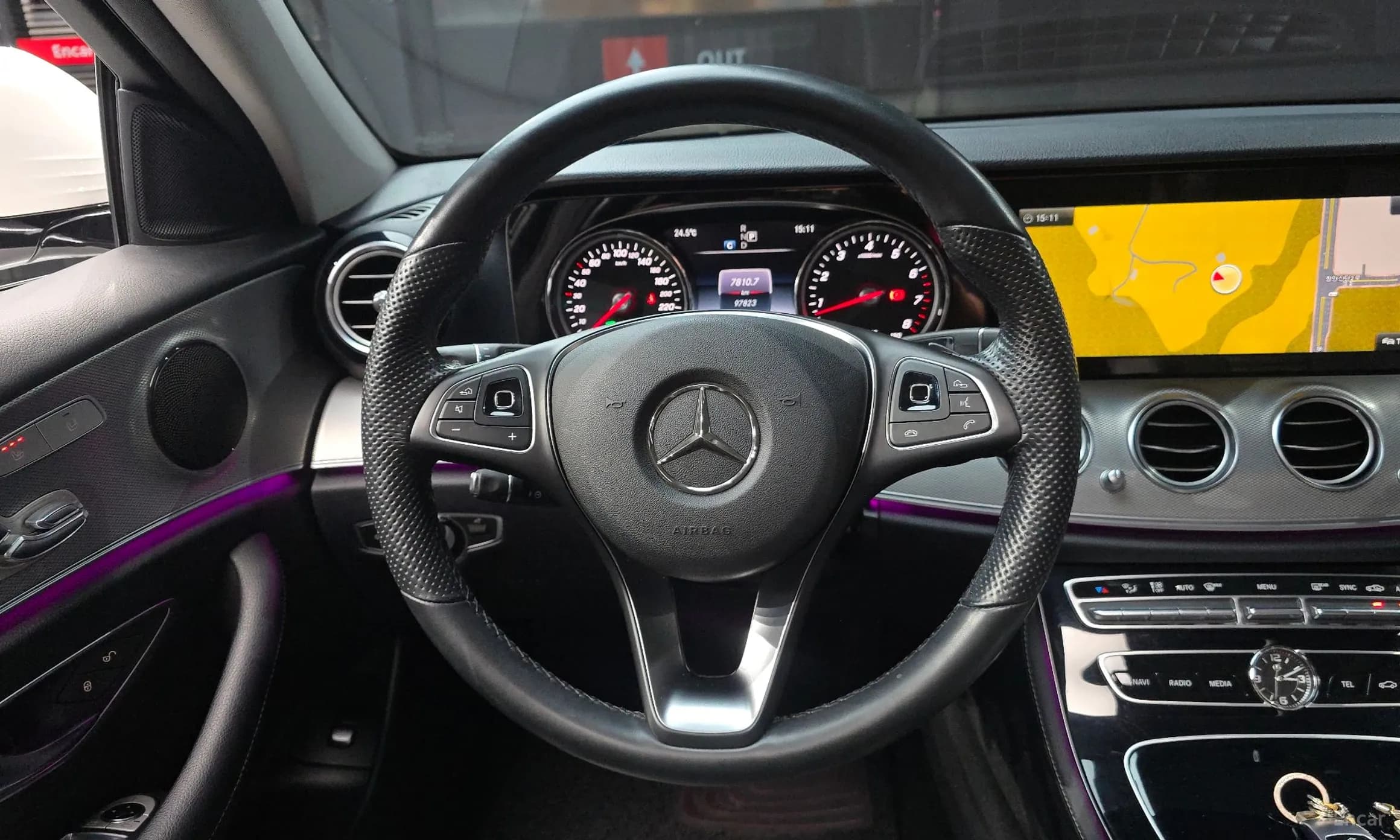 E-Class W213