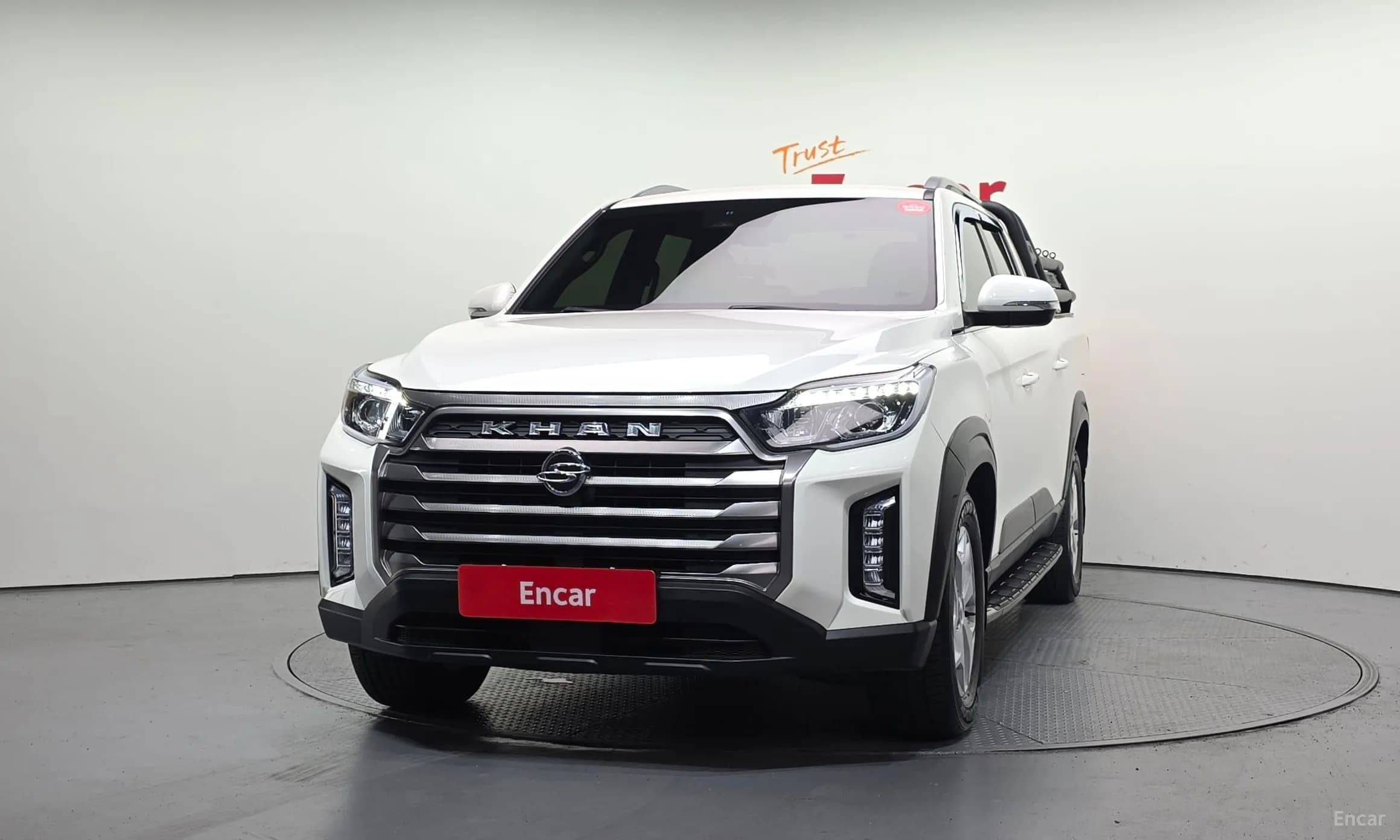 Rexton Sports Khan