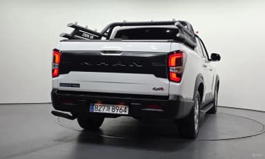 Rexton Sports Khan