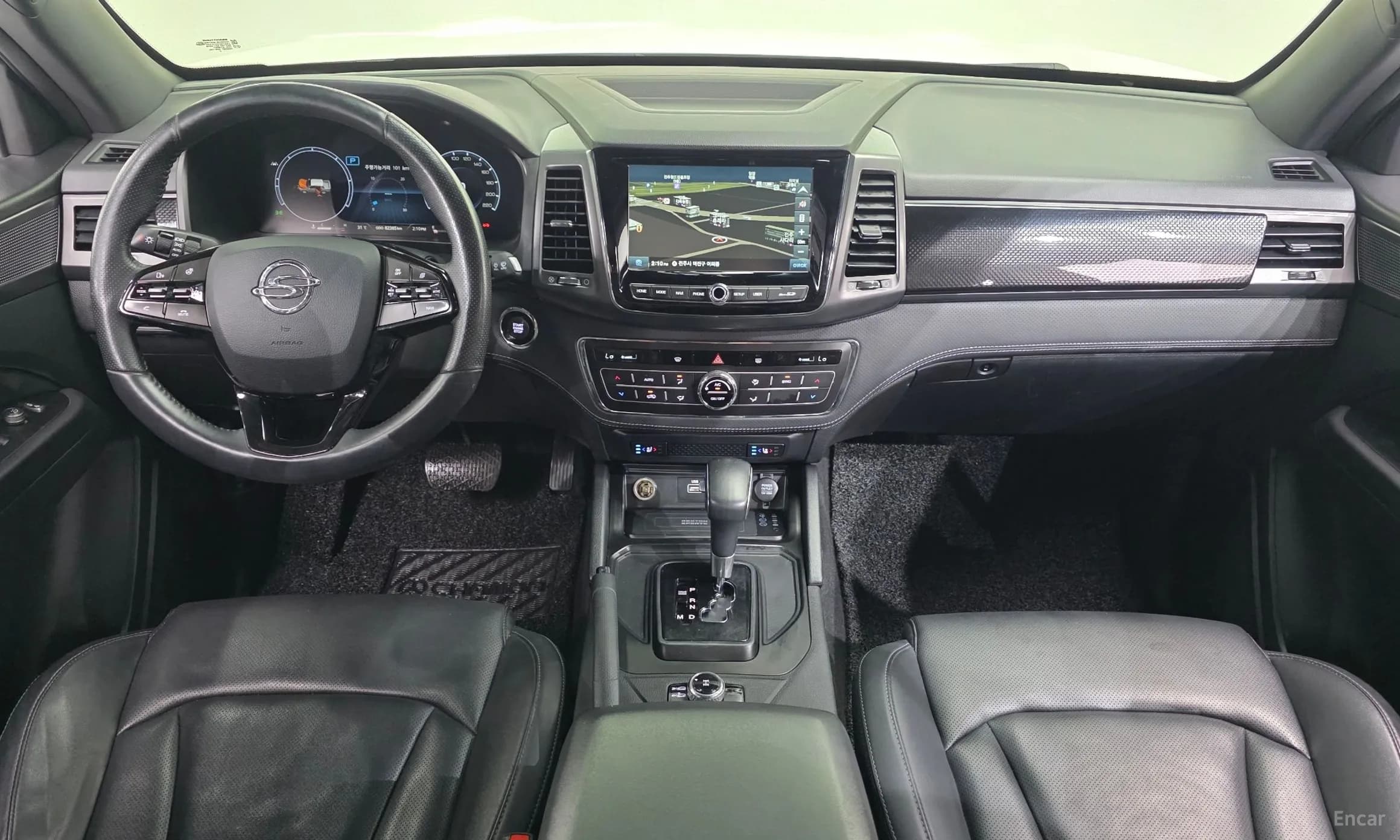 Rexton Sports Khan