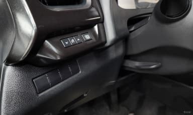 UX250h