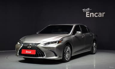 ES300h 7th Generation