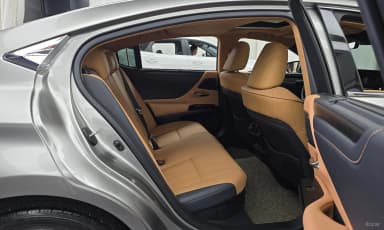 ES300h 7th Generation