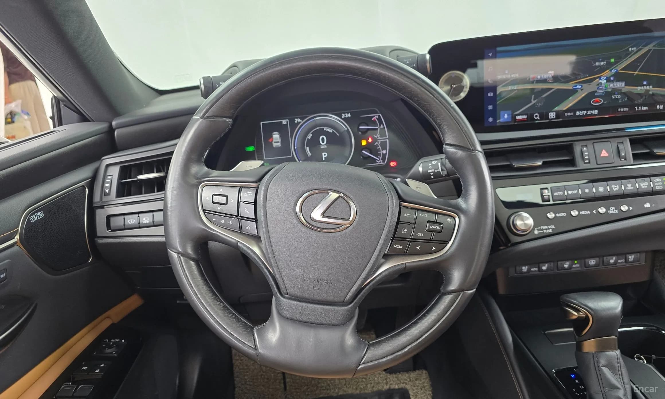 ES300h 7th Generation