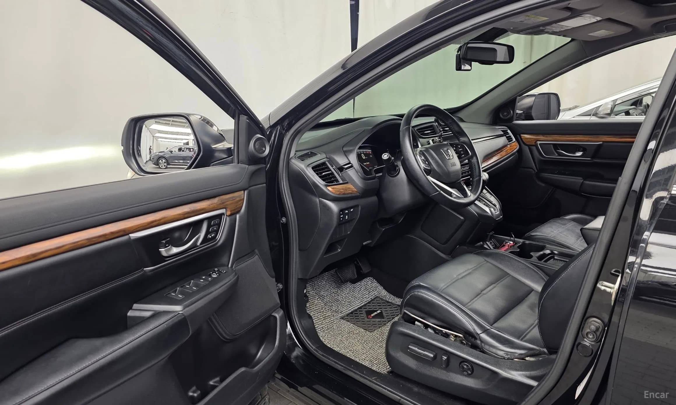 CR-V 5th generation