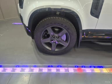 Defender (L663)