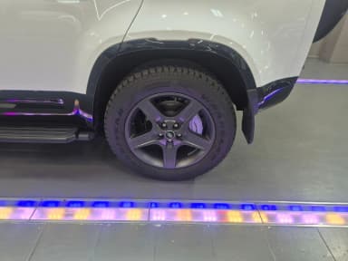 Defender (L663)