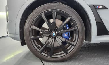 X7 (G07)