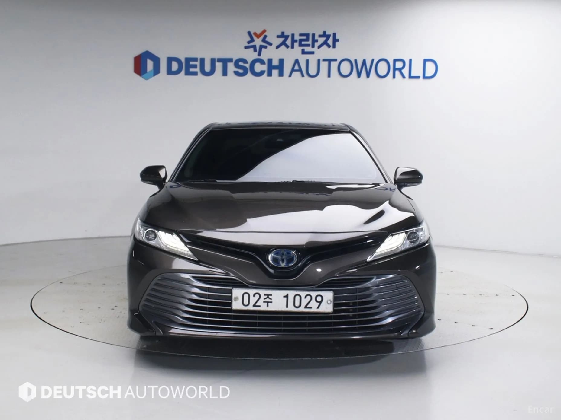 Camry (XV70)
