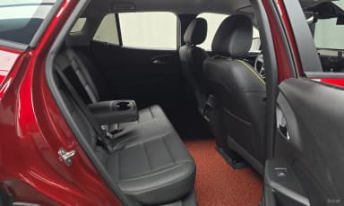 Trax Crossover