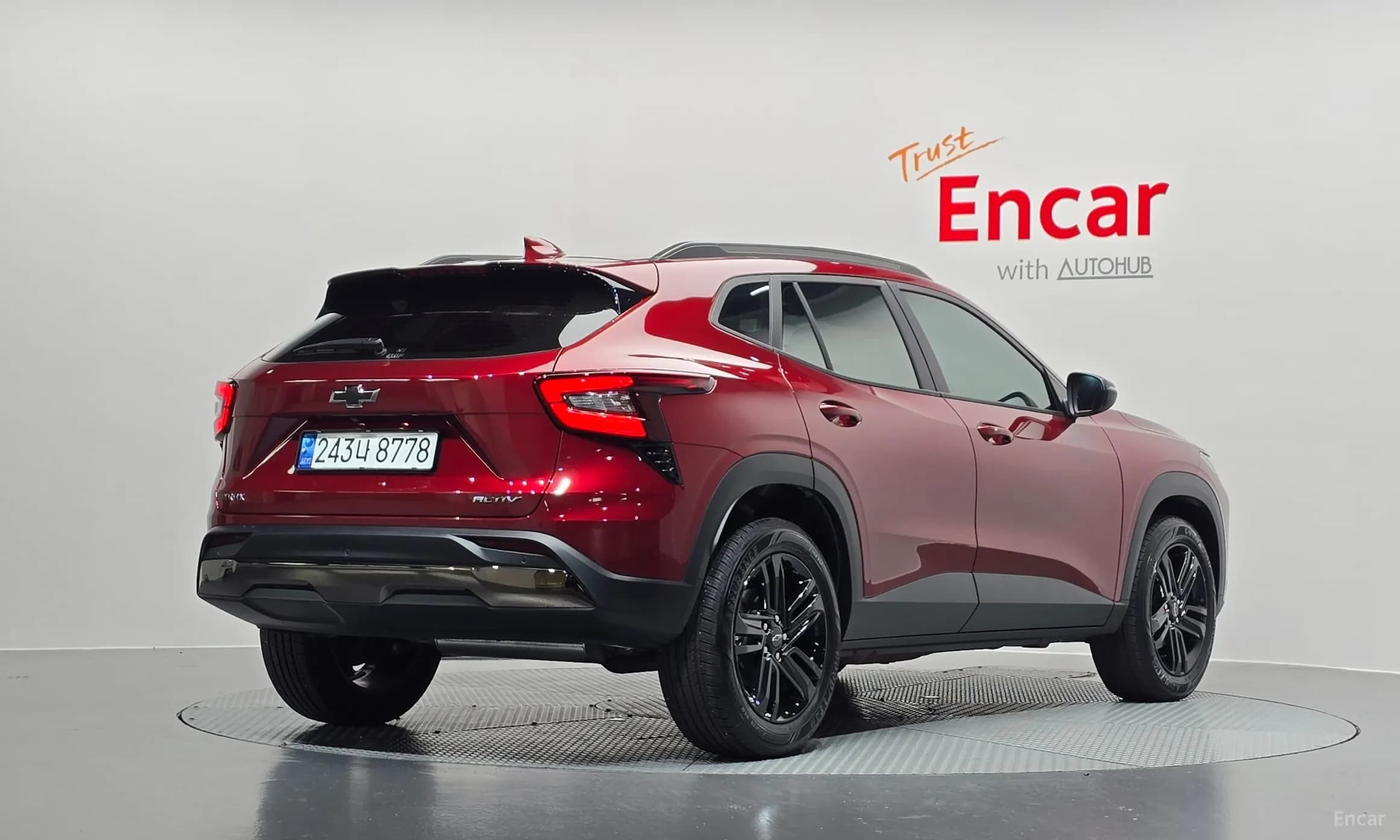 Trax Crossover