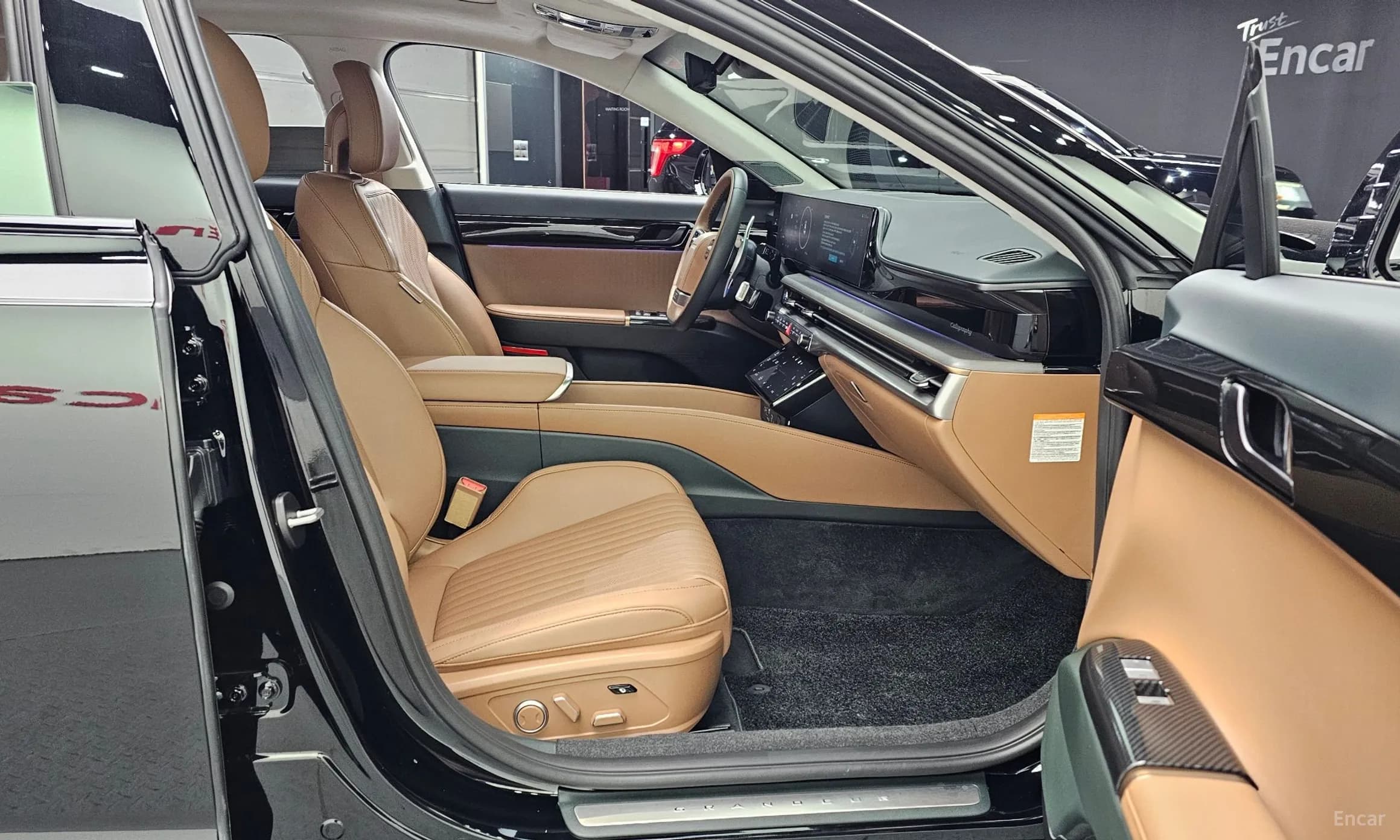 Grandeur Hybrid (GN7)