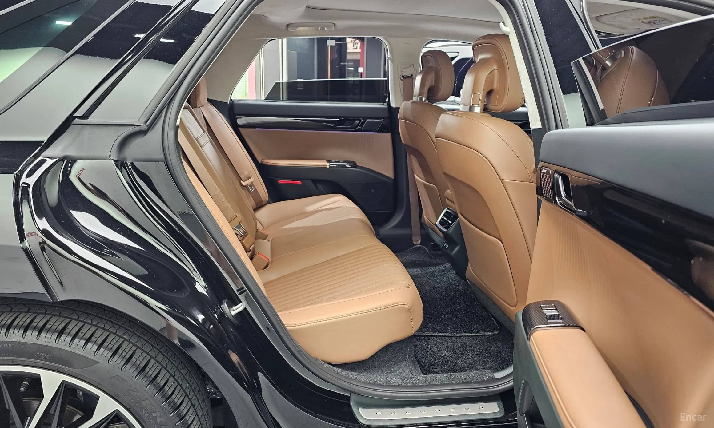 Grandeur Hybrid (GN7)