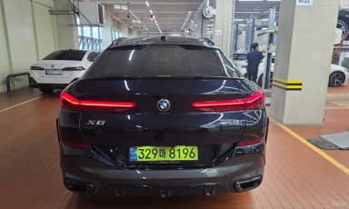 X6 (G06)