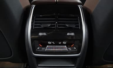 X6 (G06)