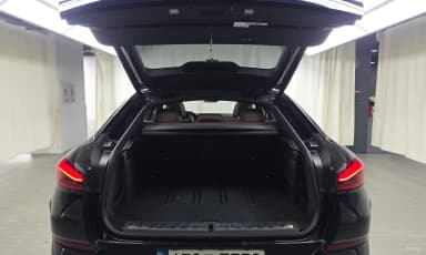 X6 (G06)