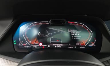 X6 (G06)
