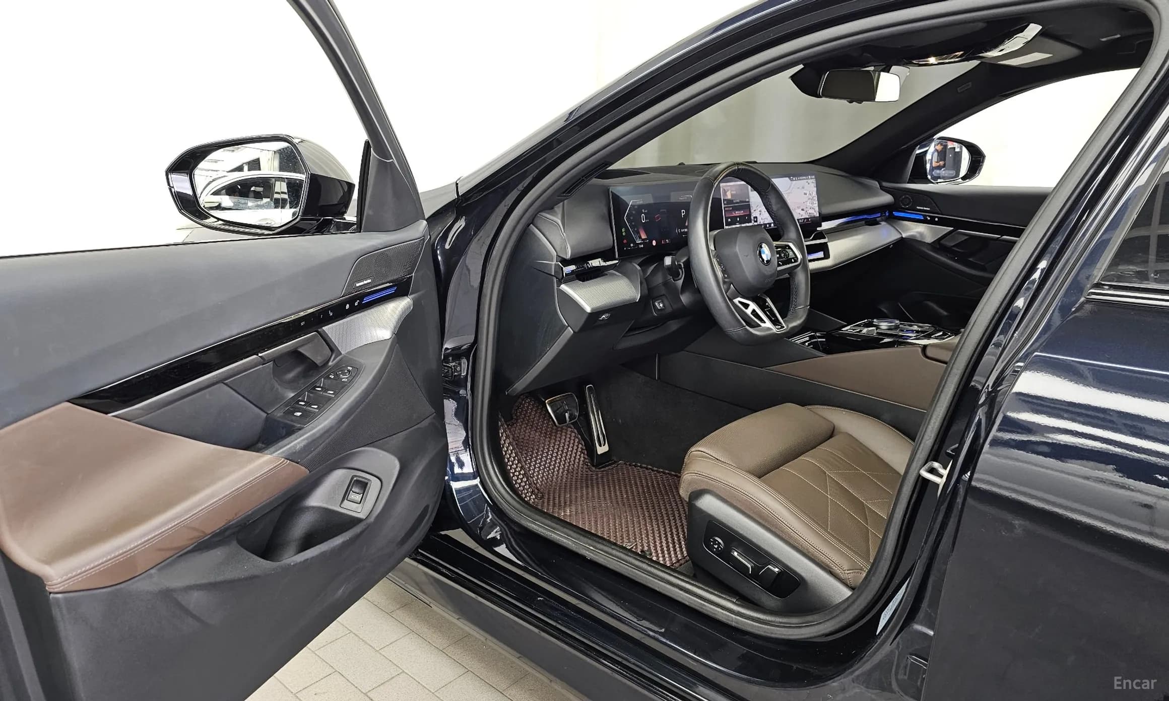 5 Series (G60)