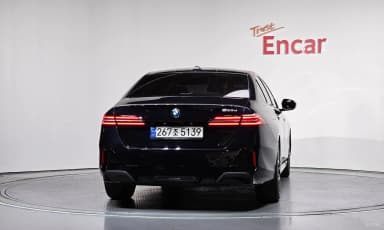 5 Series (G60)