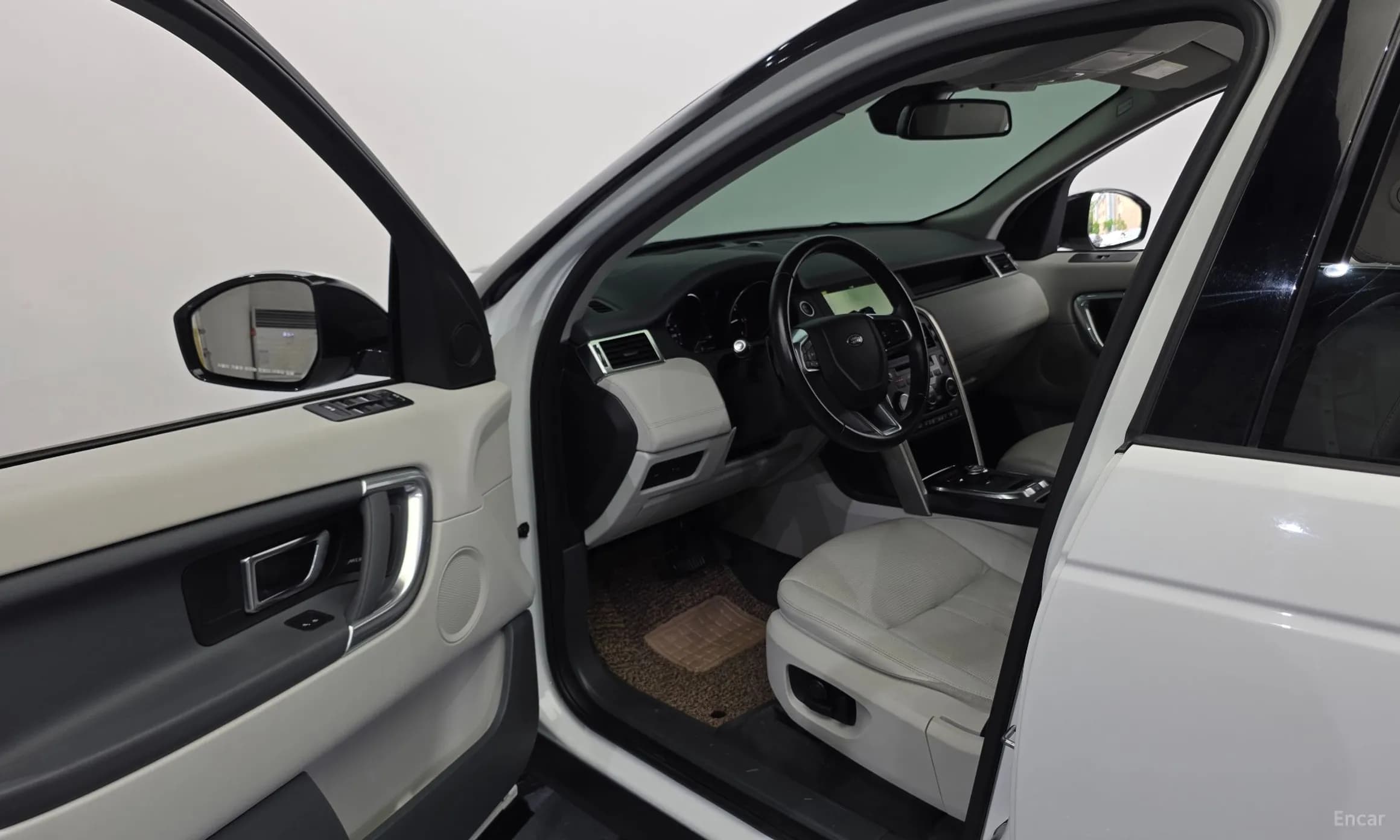 Discovery Sports