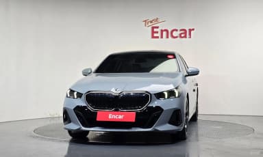 5 Series (G60)