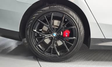 5 Series (G60)
