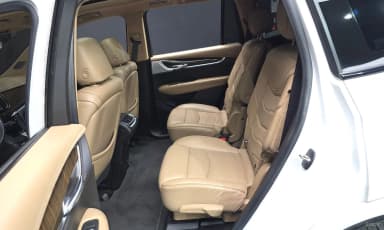 XT6