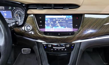 XT6