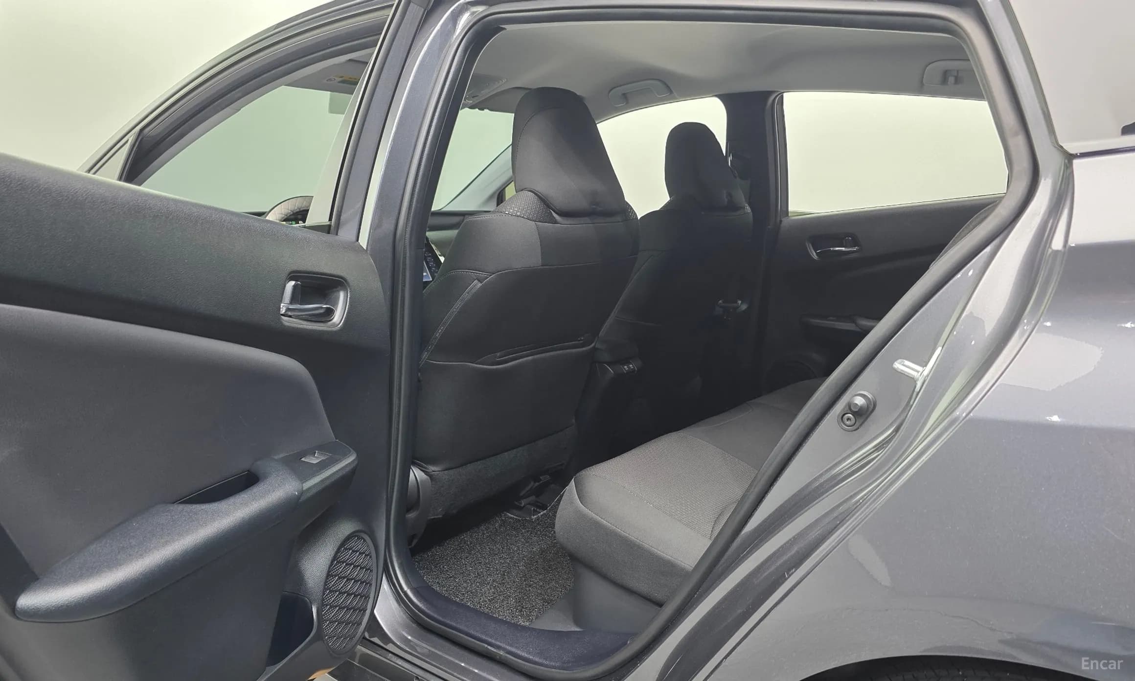 Prius 4th Generation
