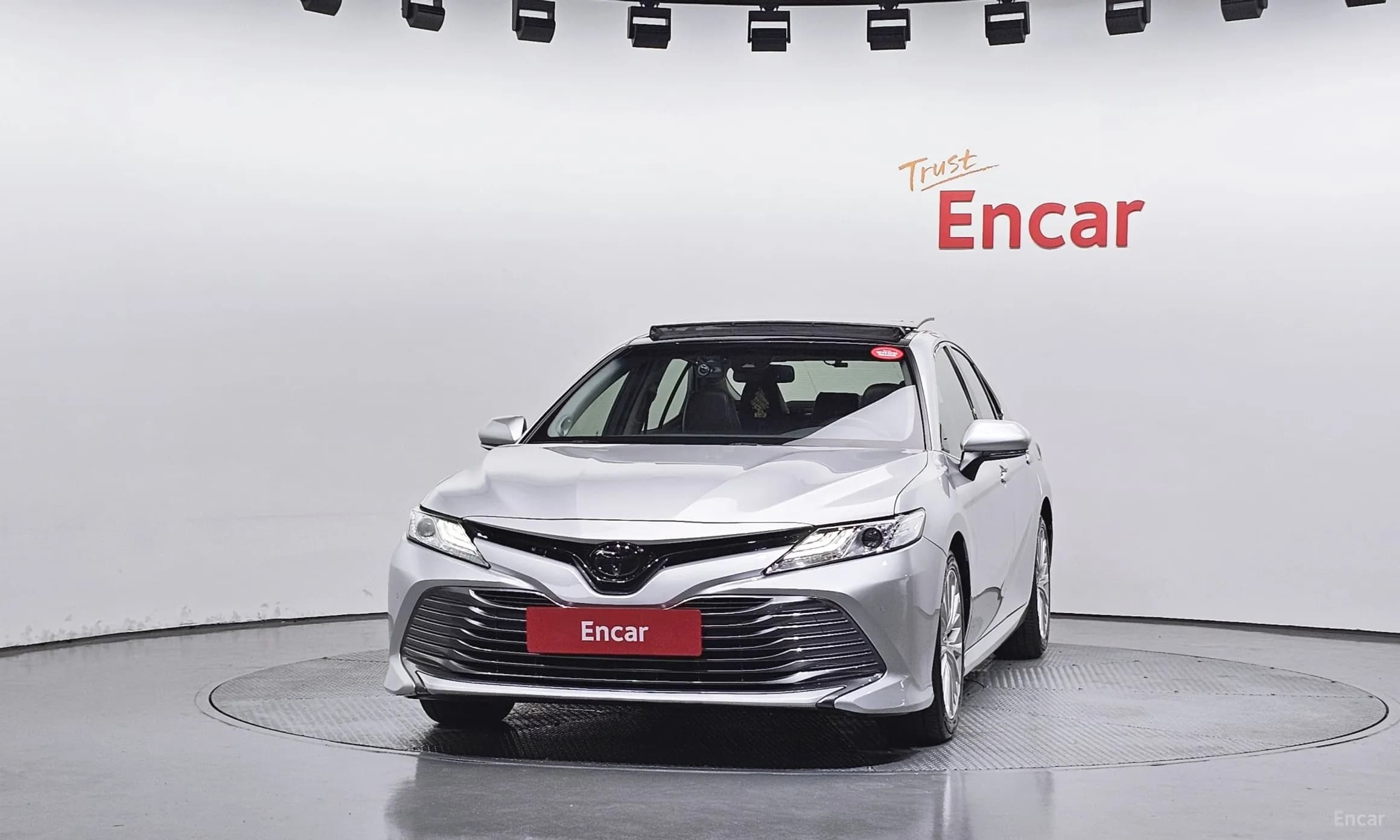 Camry (XV70)