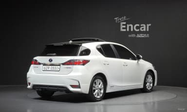 CT200h