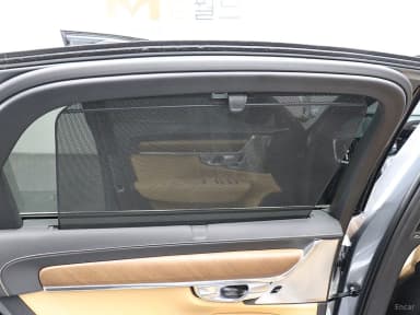 S90
