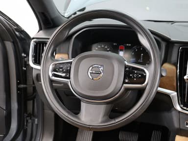 S90
