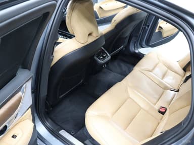 S90