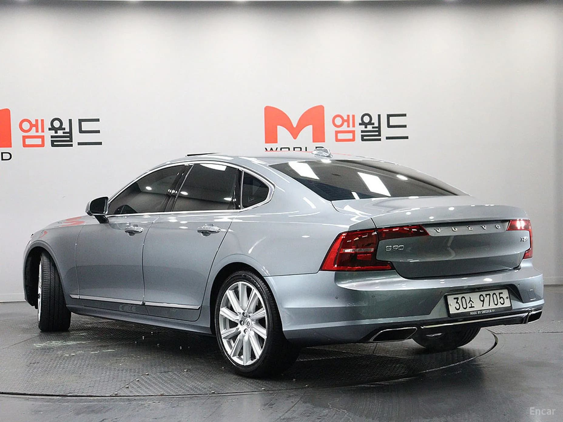 S90