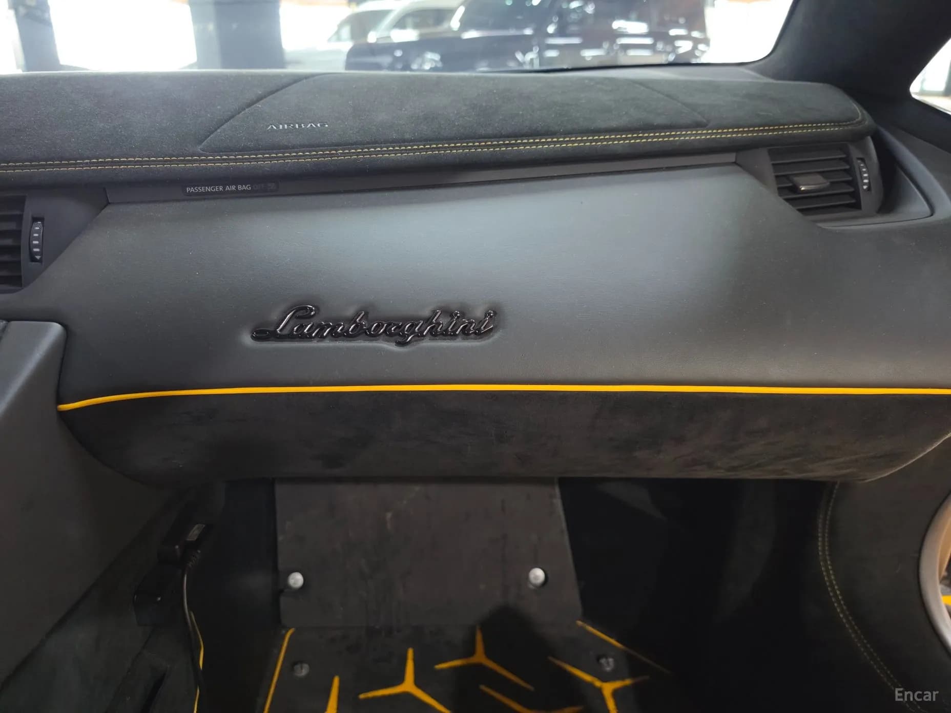 Aventador