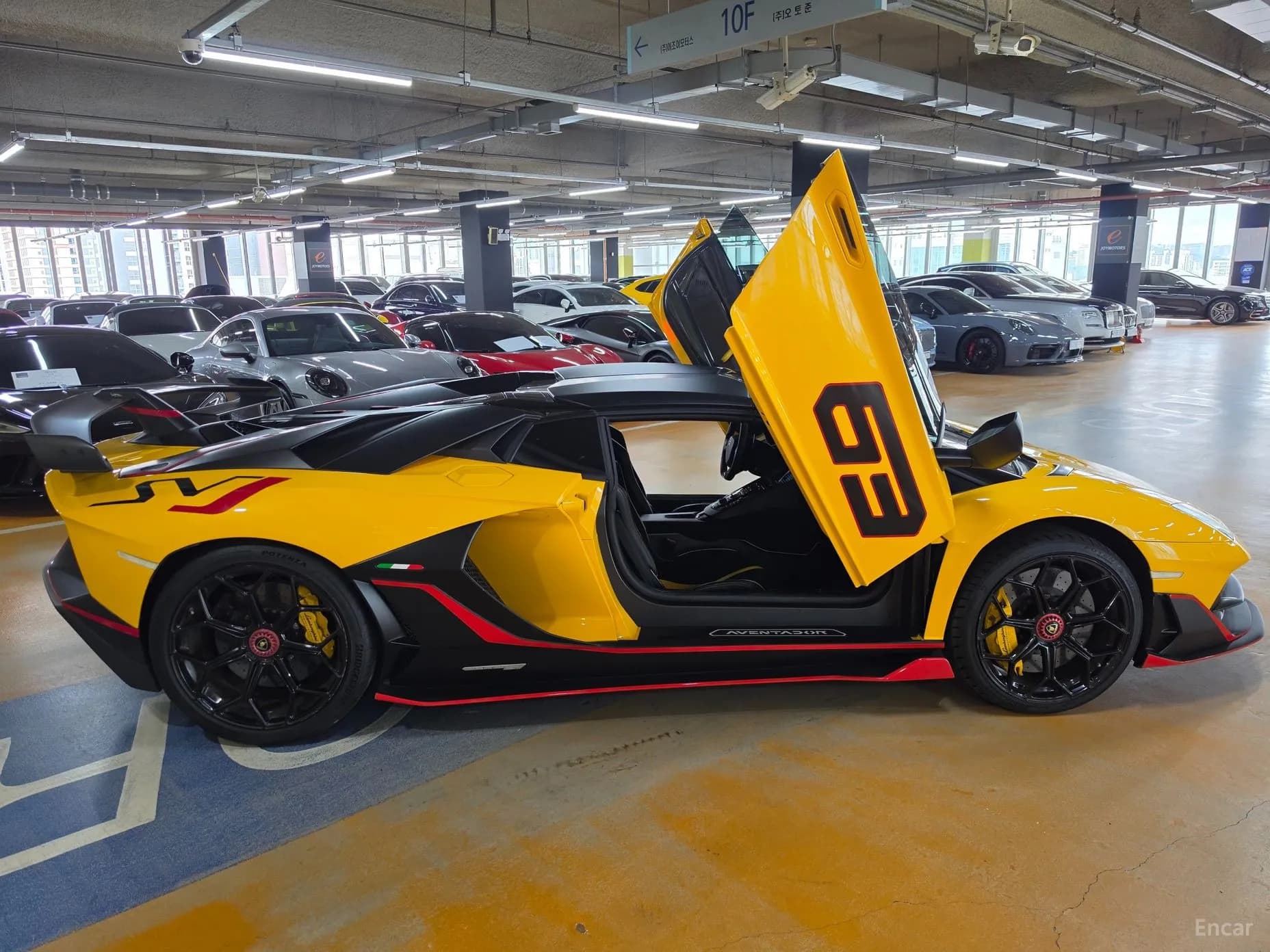 Aventador