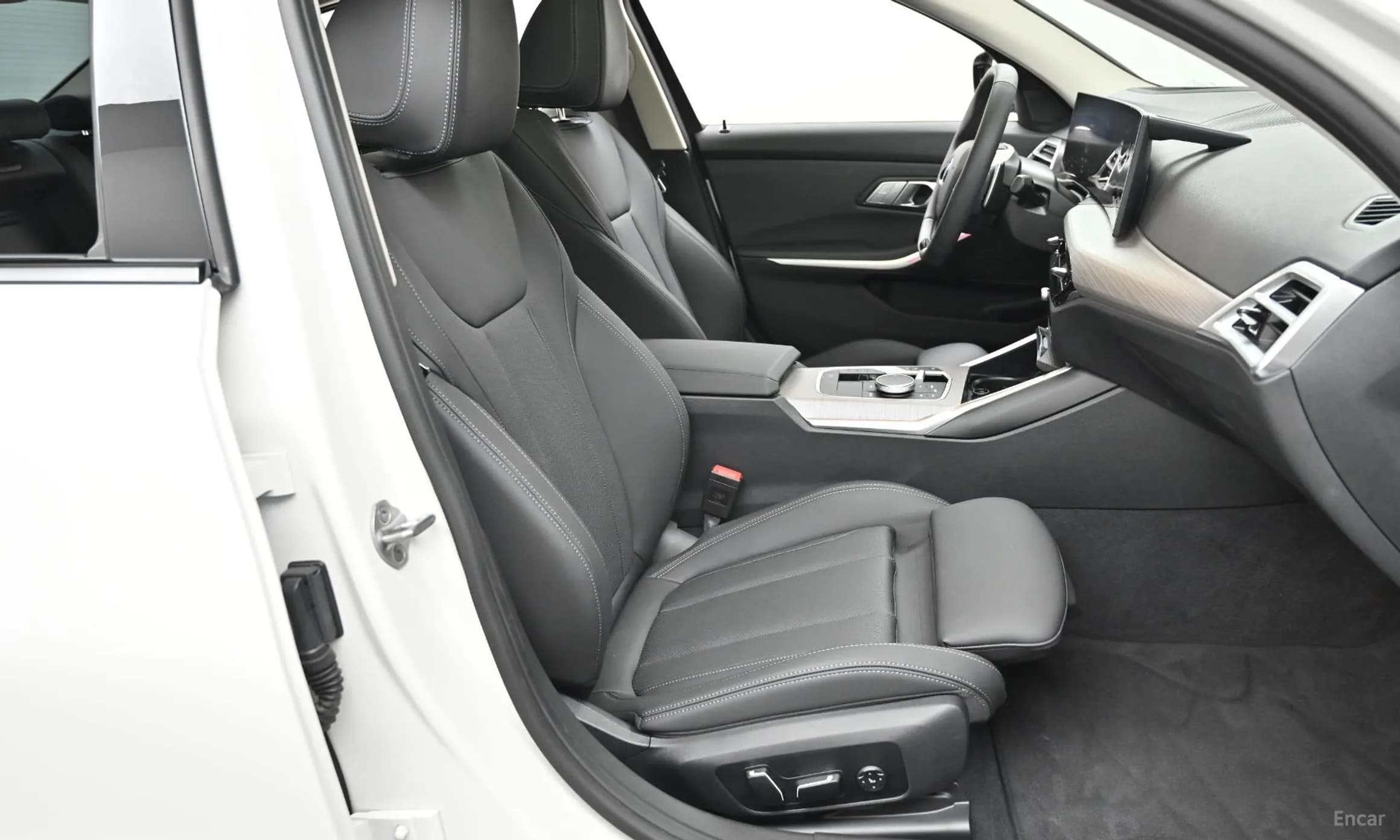 3 Series (G20)