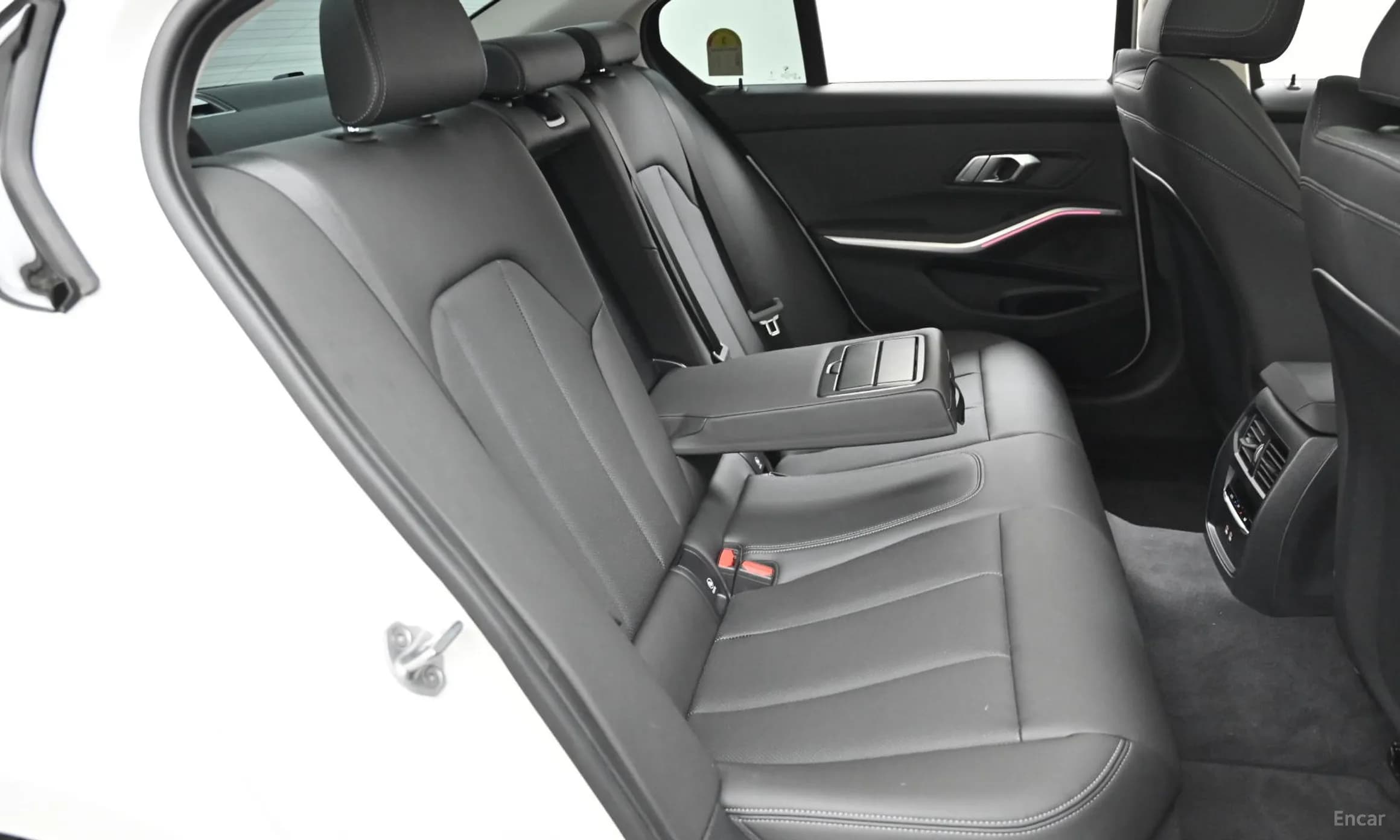 3 Series (G20)