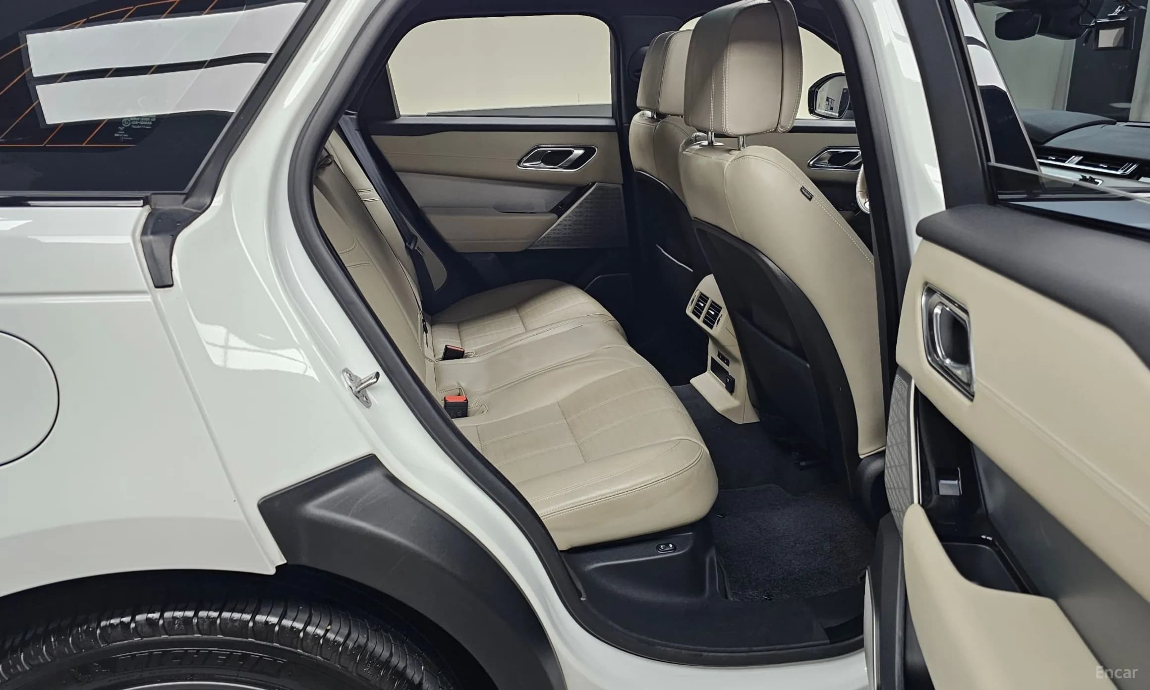 Range Rover Bella