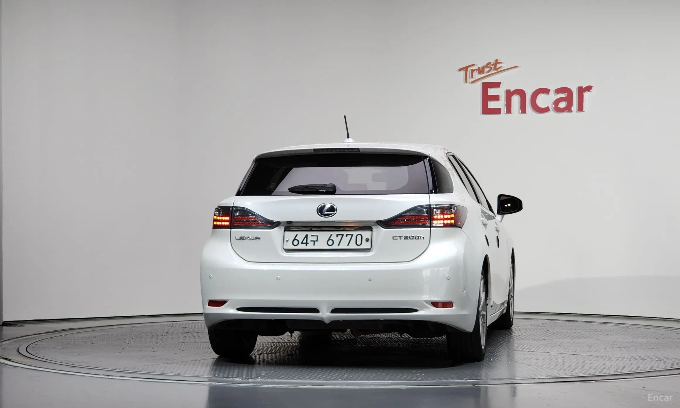 CT200h
