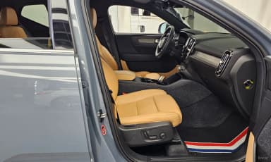 XC40